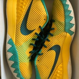 Nike Kyrie 1 Letterman